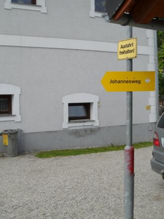 Wegweiser zum Johannesweg