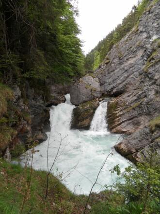 Der Strumbodingwasserfall kurz vor Hinterstoder.
