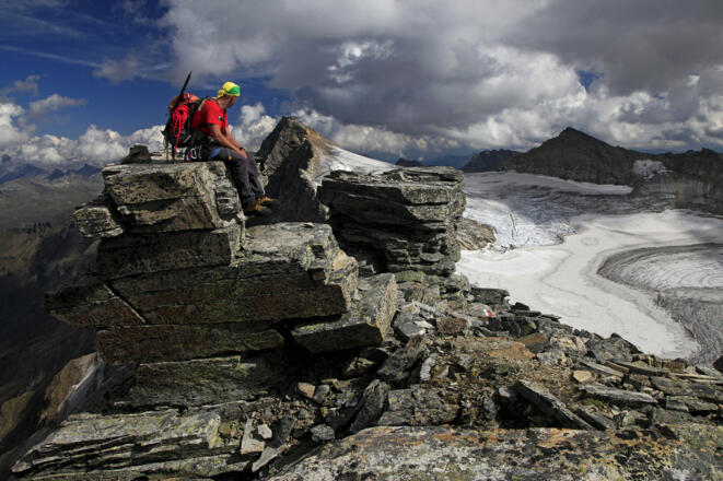 Blick vom Goldzechkopf zum Hohen Sonnblick (hinten links) & zur Goldbergspitze (hinten rechts)