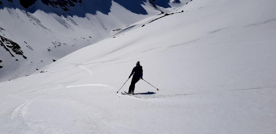 Firnabfahrt ins Längental