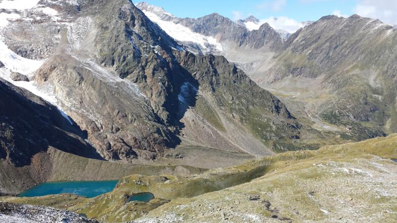 Nürnberger Hütte, Übergang Niederl, Blick zur Sulzenauhütte