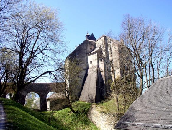 Altpernstein von Osten gesehen