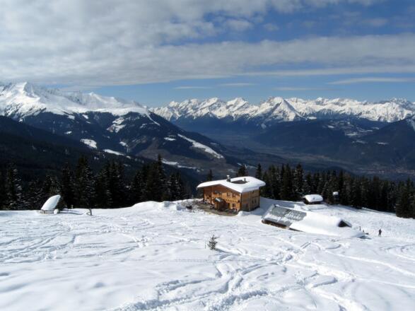 Im freien Gelände oberhalb der Birgitzer Alm