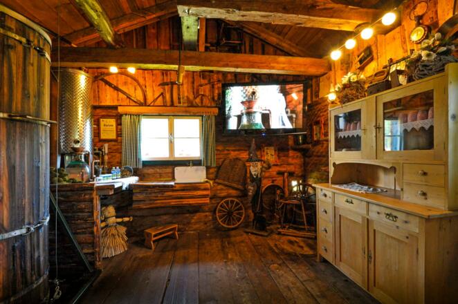 Latschenkiefer-Brennerei