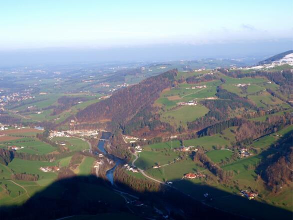 Blick in's schneefreie Tal der Steyr.