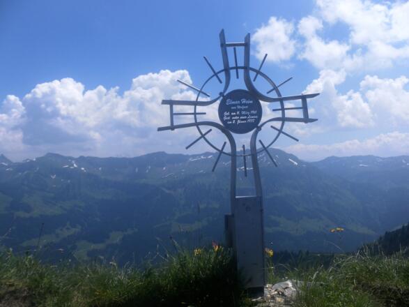 Gedenkkreuz am Leuenkopf