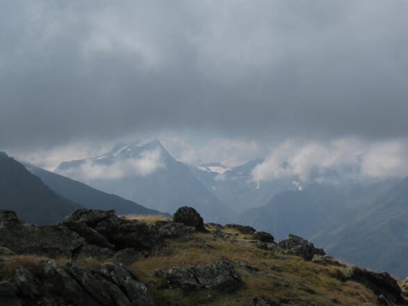 Düstere Aussichten Richtung Lüsener Fernerkogel