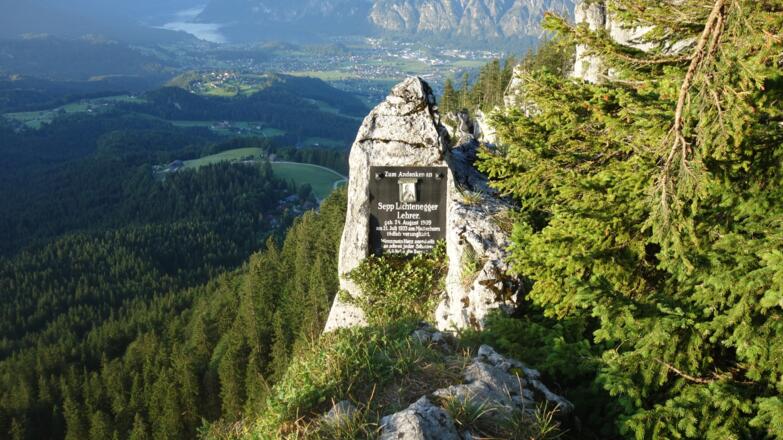 Ausstieg, Hallstättersee hinten
