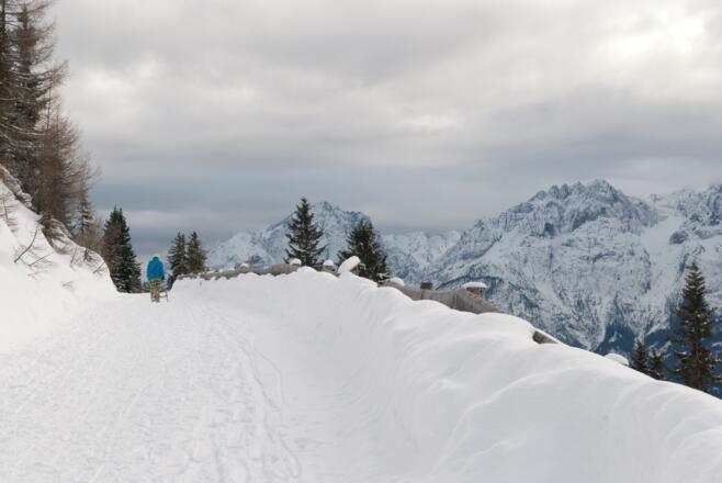 Blick auf die Lienzer Dolomiten kurz nach Verlassen der Roaner Alm