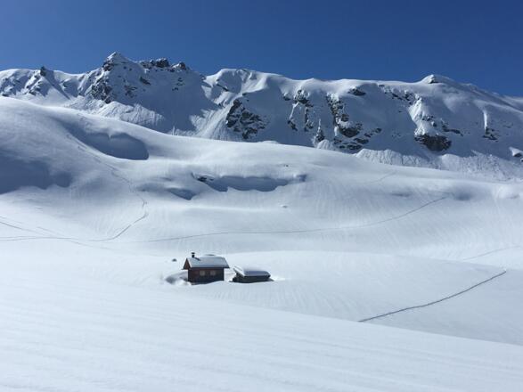 Zollwachhütte im Wintertal