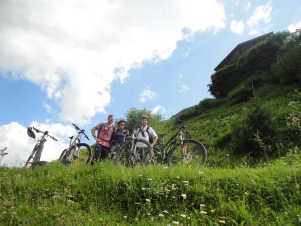 Mit dem E-Bike ins Hollersbachtal und dann zu Fuß auf die Fürther Hütte.