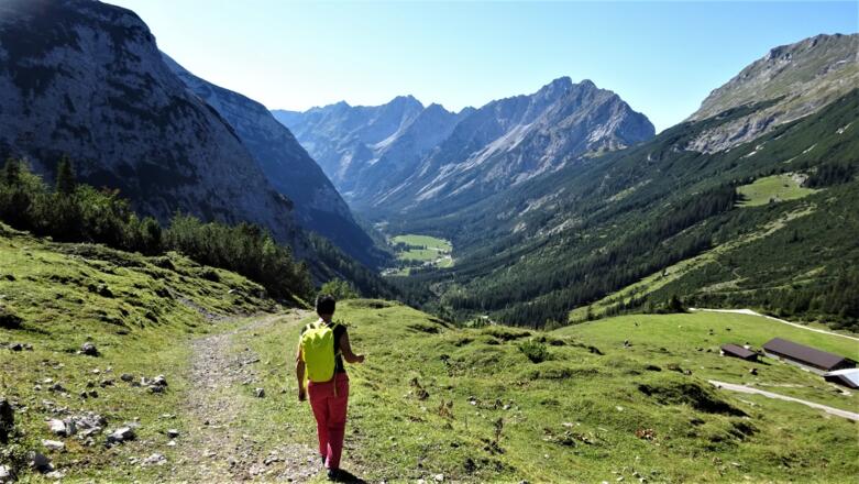 Zuletzt noch der der lange Weg zurück nach Scharnitz ...