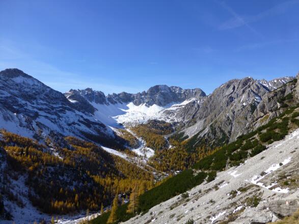Abstieg zur Kerschbaumer Alm (1902 m)