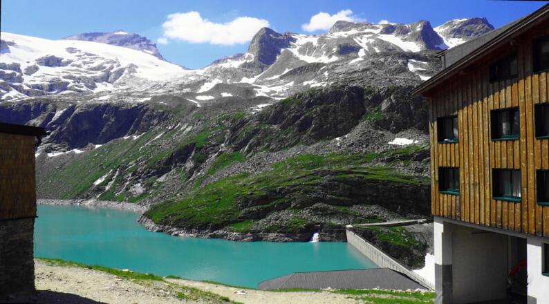 Bergstation Seilbahn 2300m mit Sonnblick und Fürleg