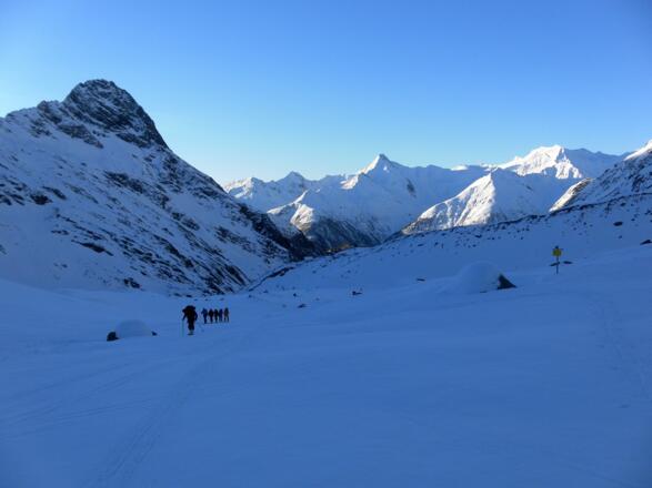 Rückblick ins Maurertal, dahinter Lasörling