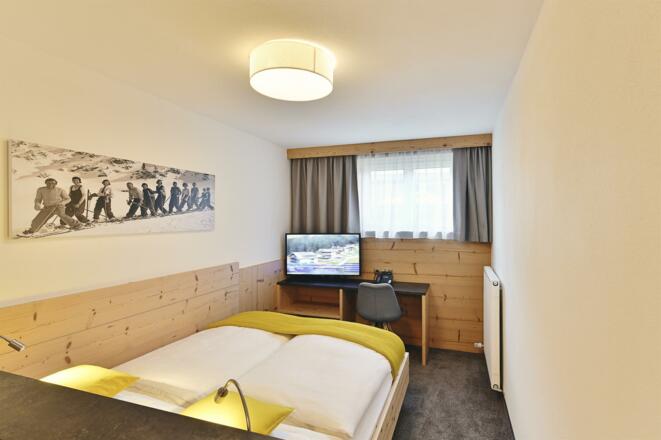 kl. Doppelzimmer im Halb-UG