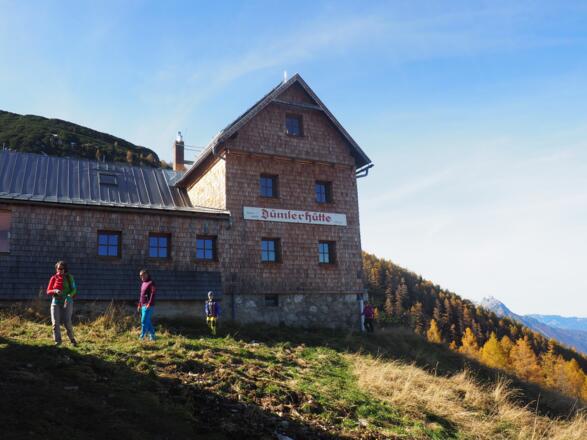 Dümlerhütte 1495m beim Präwaldabstieg