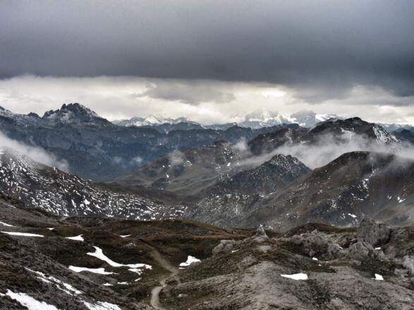 Von der Akarscharte (2.315 m) zu den Hohen Tauern (04.10.2015)