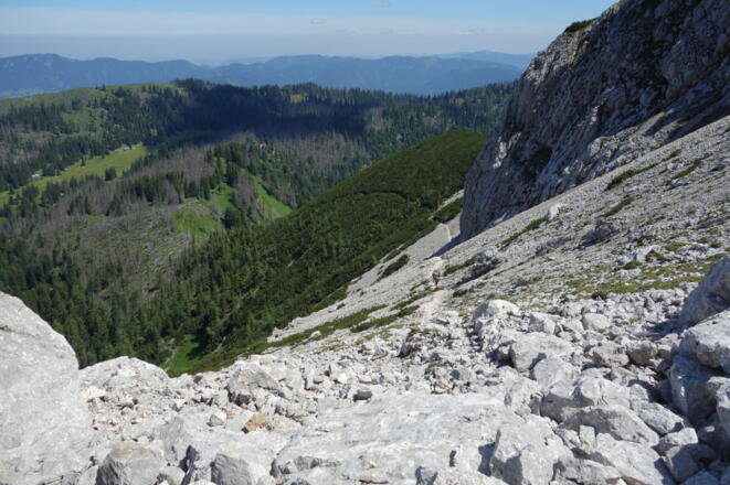 Blick hinunter in ca. in der Mitte des Nockkar