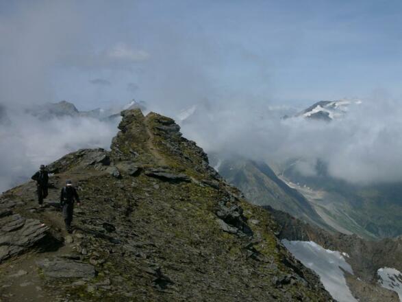 Am Grat Blick gen Westen