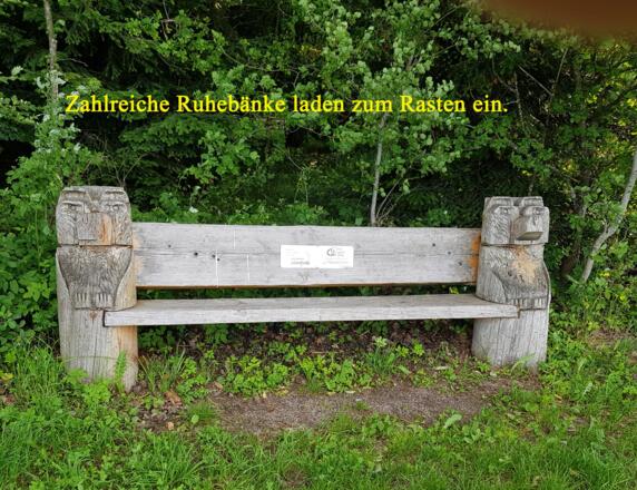 Zahlreiche Ruhbänke laden zur Rast ein