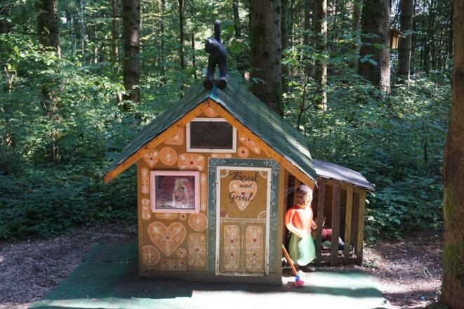 Märchen und Zwerge säumen den Weg ...