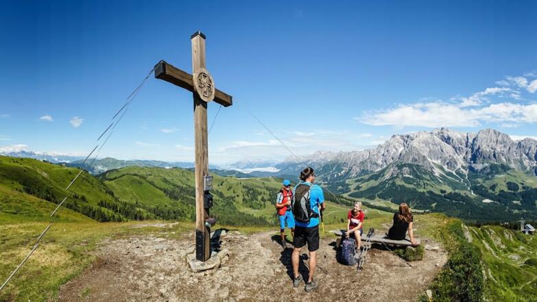 Vital-Hotel Post: Wanderung zum Schneeberg