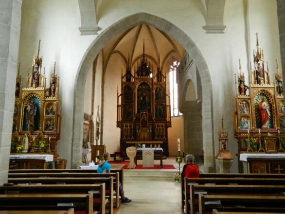Kirche Allerheiligen innen