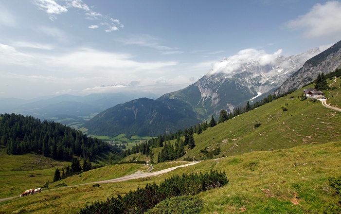 Höhenweg zur Dr. Heinrich Hackl Hütte