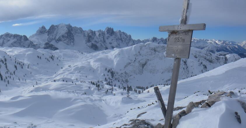 Gr. Schwarzkogel, Gosaukamm hinter Seekarwand
