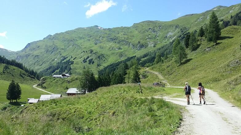 vor der Sticklerhütte