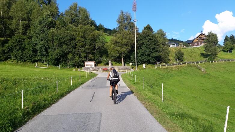 rechts abbiegen Richtung Martinihof