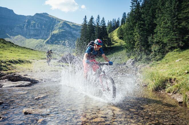 Mountainbiker im Bereich Alpe Kanis Mellau