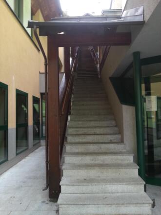 Die Klosterstiege verbindet das ehem. Kapuzinerkloster mit dem Markt. 