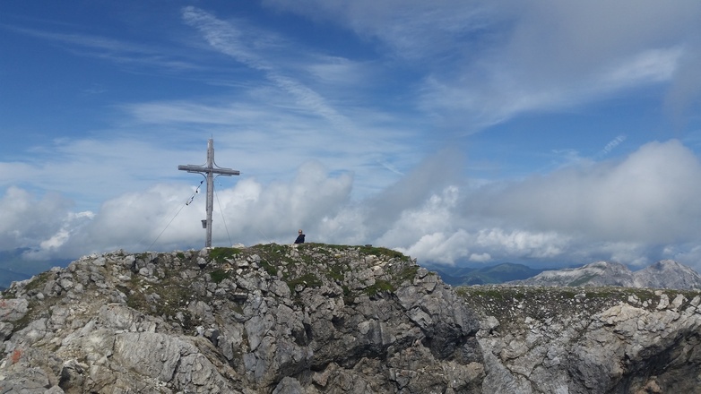 Das Gipfelkreuz Weißeck