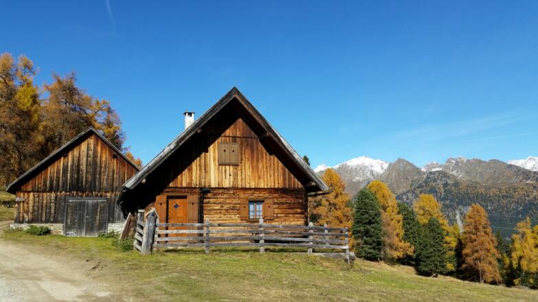 Gemütliche Hütte zum Pausieren