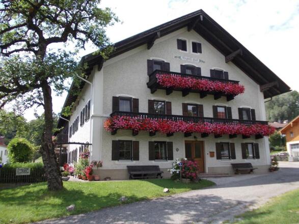 Hausansicht Regerlhof