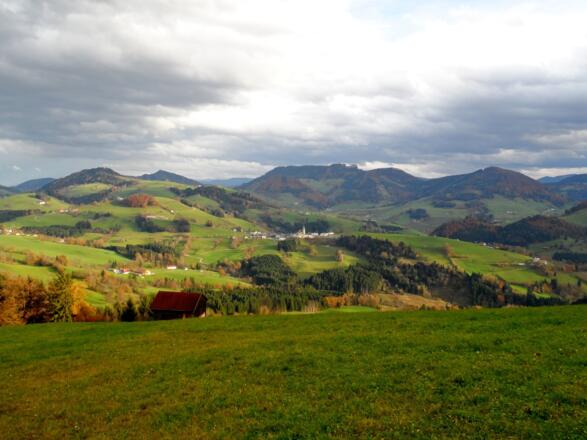 Traumhafte Aussicht auf Maria Neustift