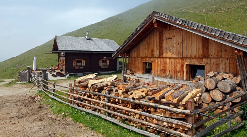 Die Brandstättalm lädt zum Einkehren und Übernachten ein