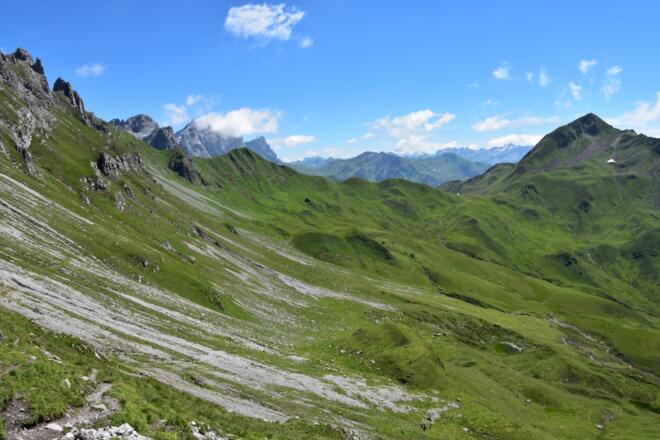 Blick ins Tal beim Aufstieg zur Gamsluggen
