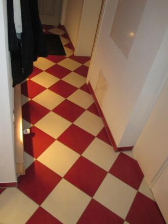 Diagonal verlegte Fliesen - wie im gesamten EG