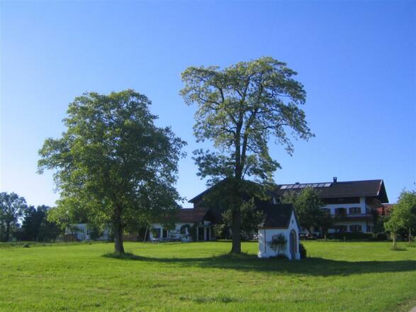 Moier-Hof mit Kapelle