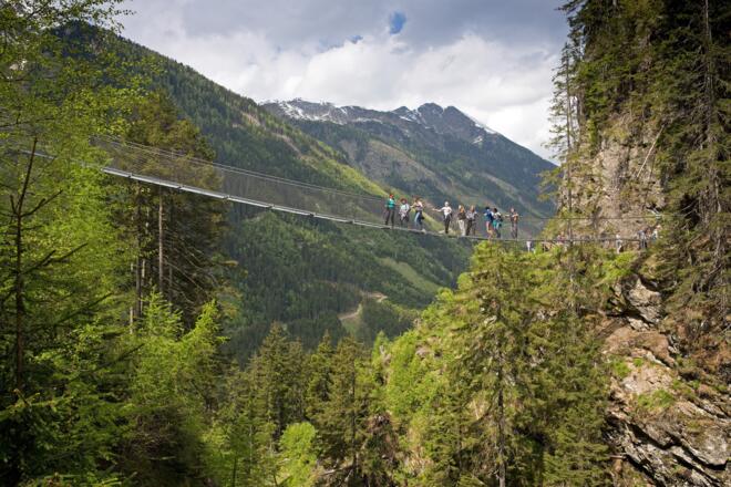 Hängebrücke Wilde Wasser