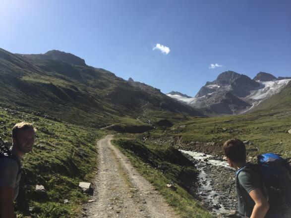 Aufstiegsweg zur Wiesbadener Hütte
