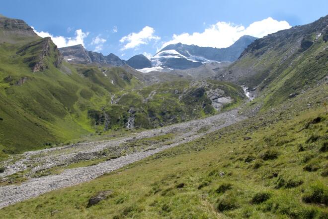 Bereits wieder herunten  in der "Isse" angekommen - schönes Almgebiet im hinteren Wildlahnertal
