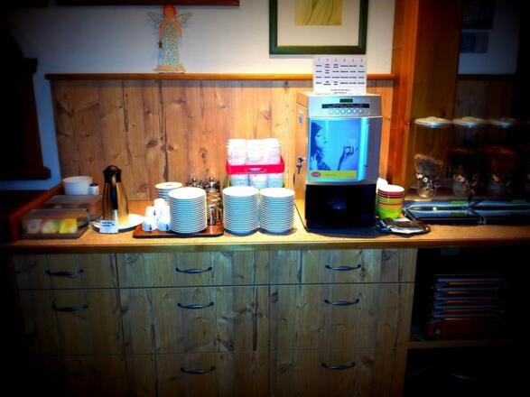 Fruhstucksbuffet 3011  LOMO(16)