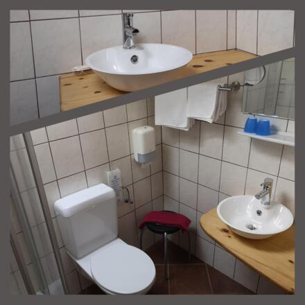 Doppelzimmer Glungezer, Bad 2
