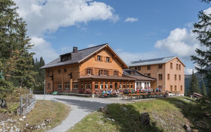Terrasse der Lindauer Hütte