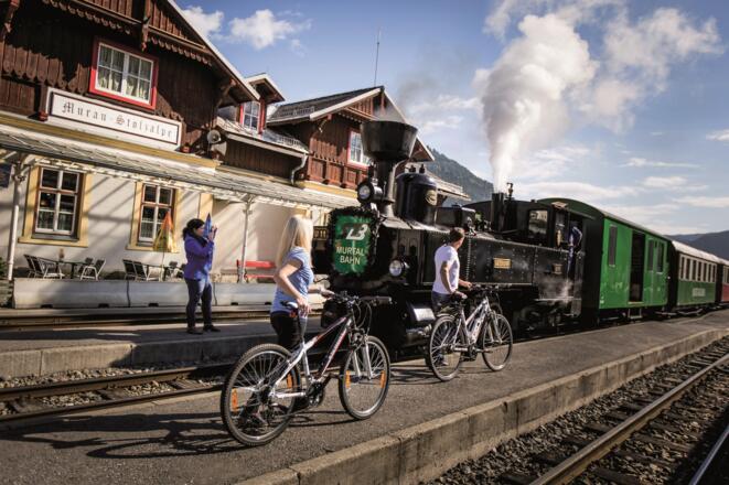 Die Murtalbahn ist im Norden unser treuer Begleiter