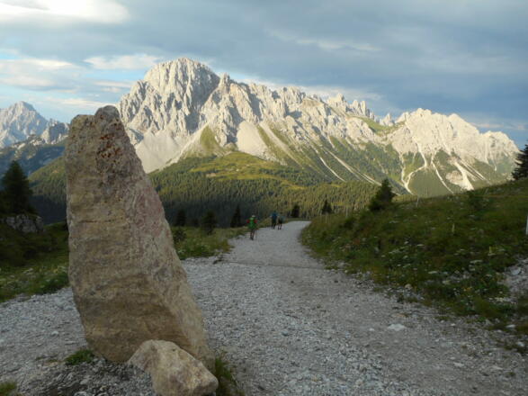 Salendo verso il rifugio P.F. Calvi